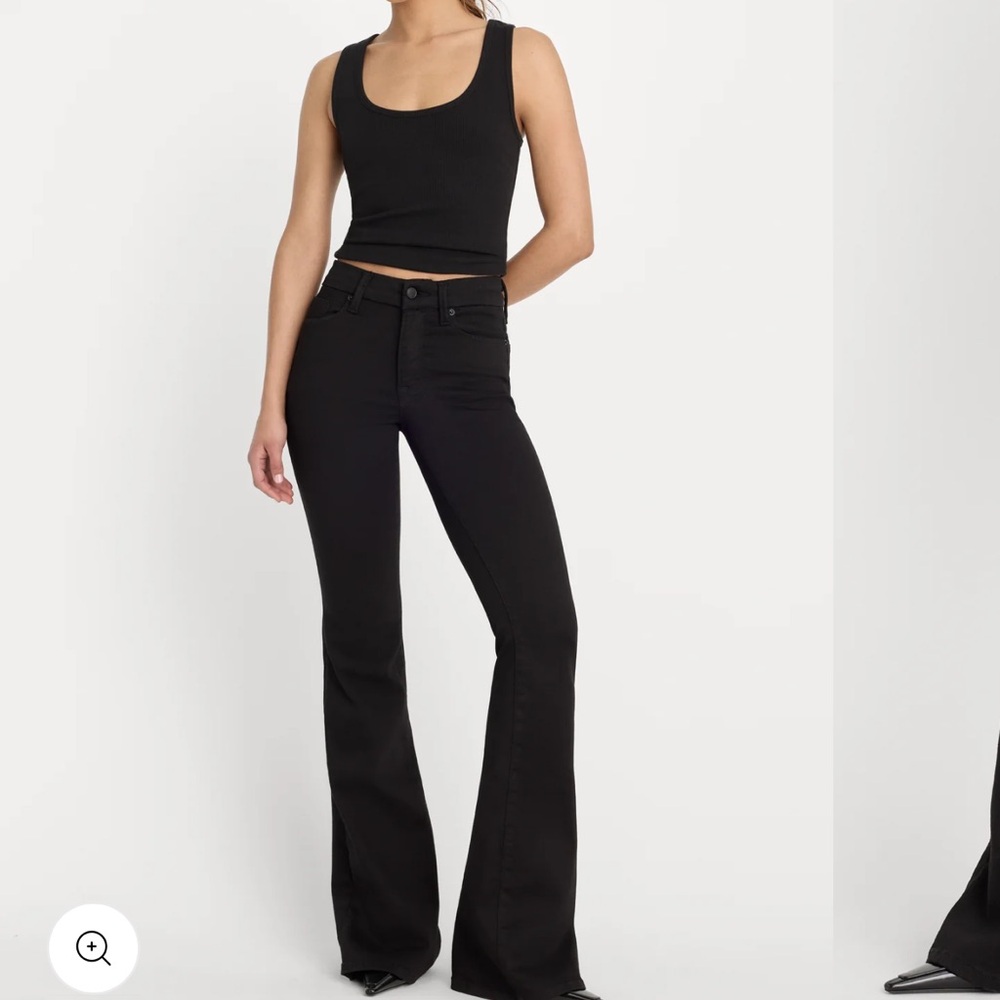 Good American flare never fade jeans